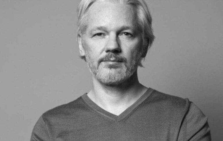 New push to stop extradition of Assange